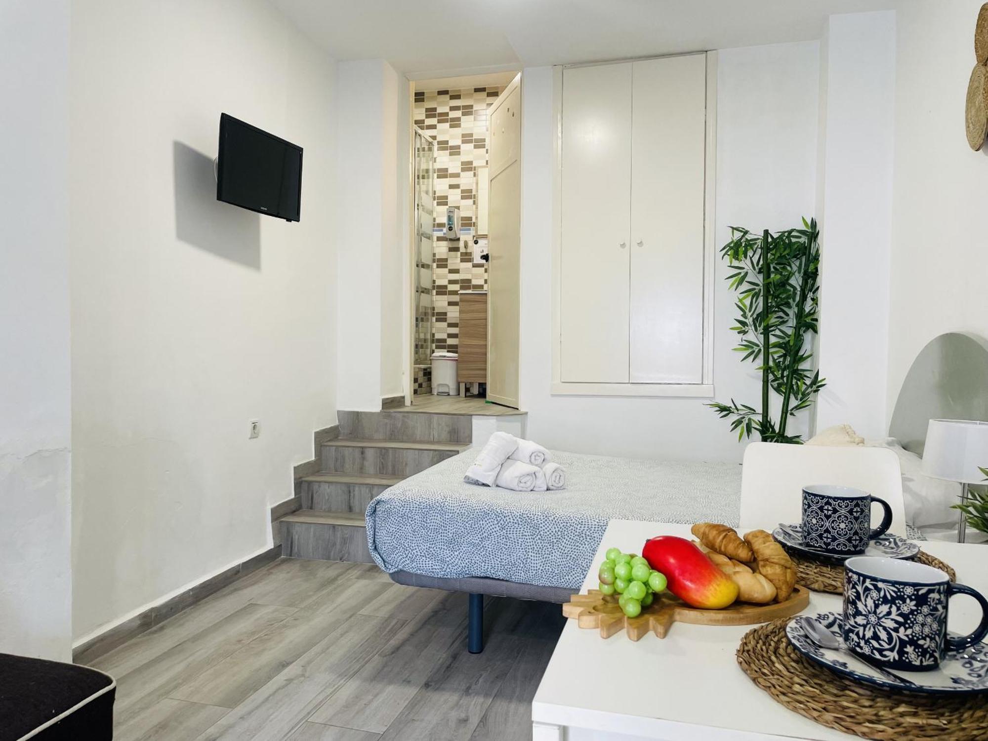 Estudio Jimena Carabeo En El Centro De Nerja Ngoại thất bức ảnh