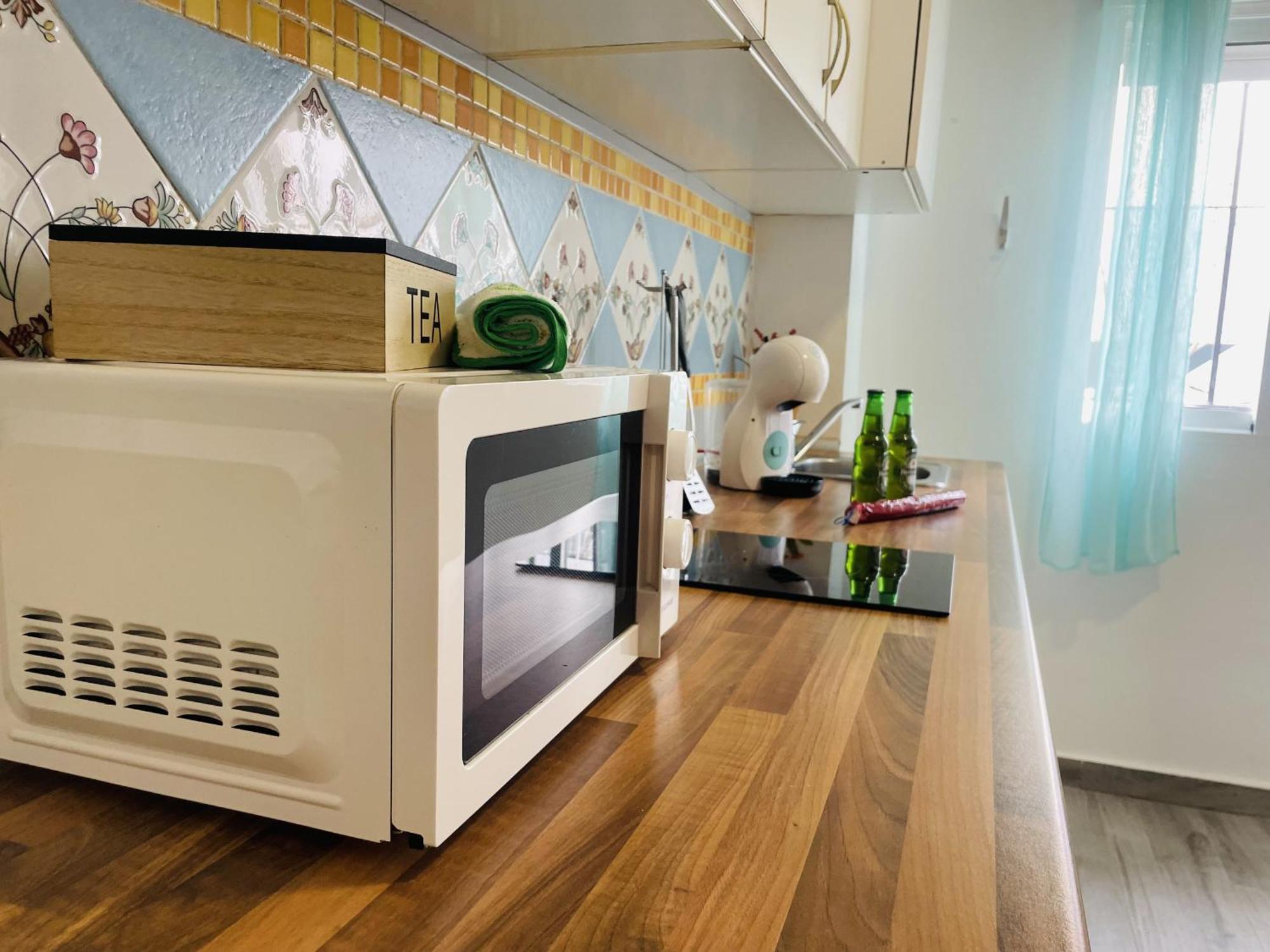 Estudio Jimena Carabeo En El Centro De Nerja Ngoại thất bức ảnh