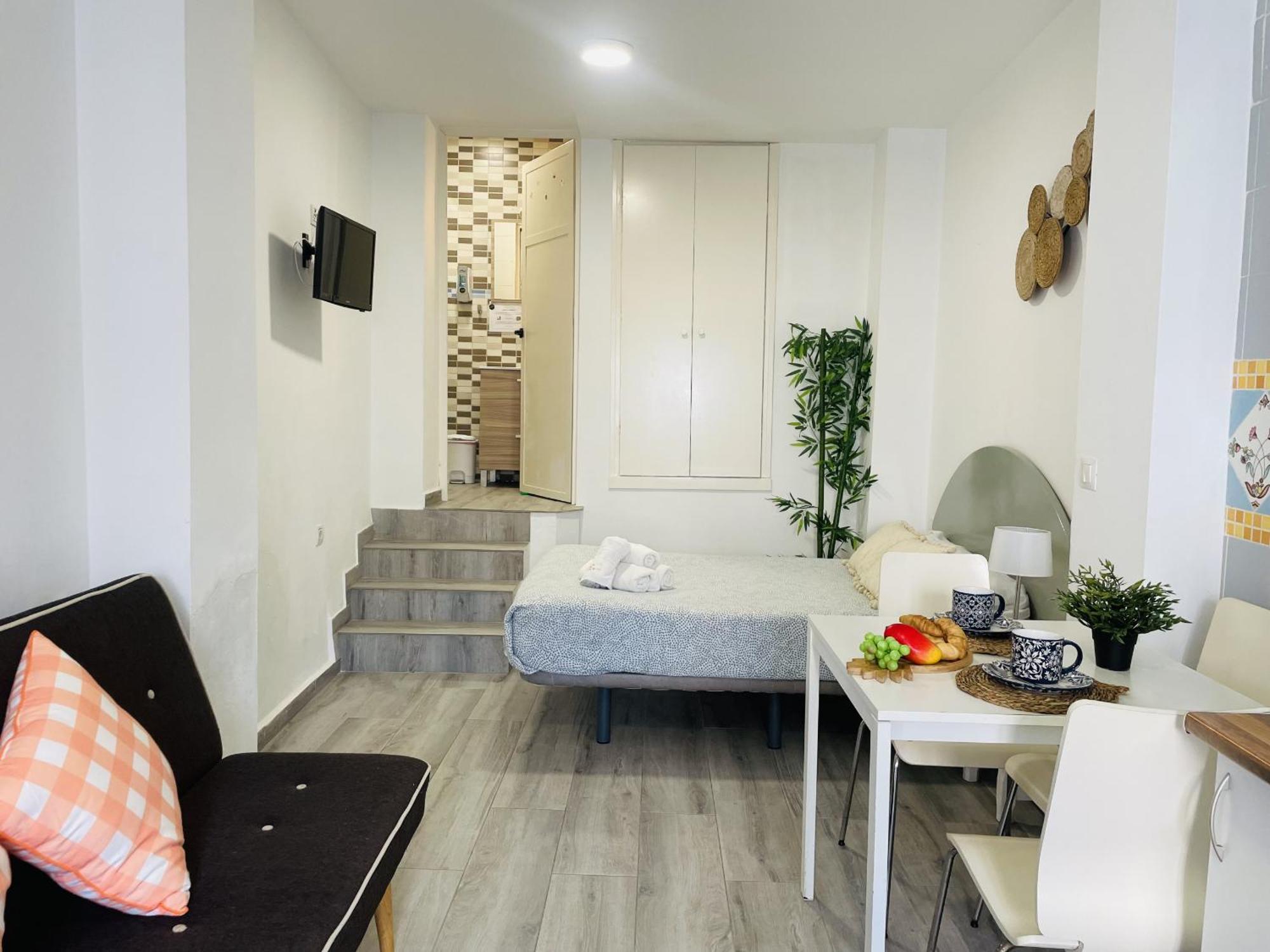 Estudio Jimena Carabeo En El Centro De Nerja Ngoại thất bức ảnh