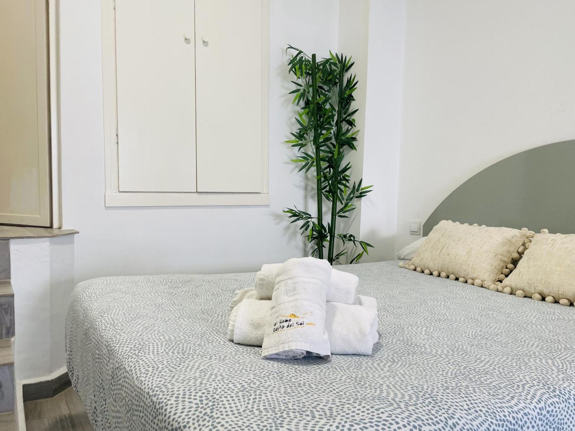 Estudio Jimena Carabeo En El Centro De Nerja Ngoại thất bức ảnh